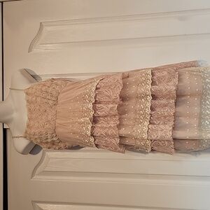 Anthropologie A'reve Elegant Lace Tiered Dress in Pale Pink and Cream GUC